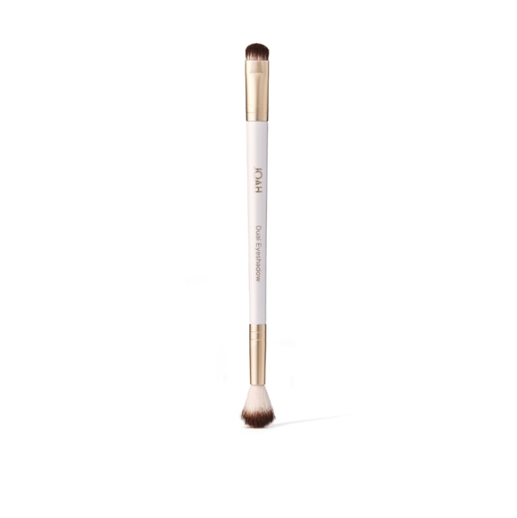JOAH Other - NEW JOAH Dual ended Eyeshadow Eyelid Brush Blend & Smudge Makeup Lid Smokey Eye